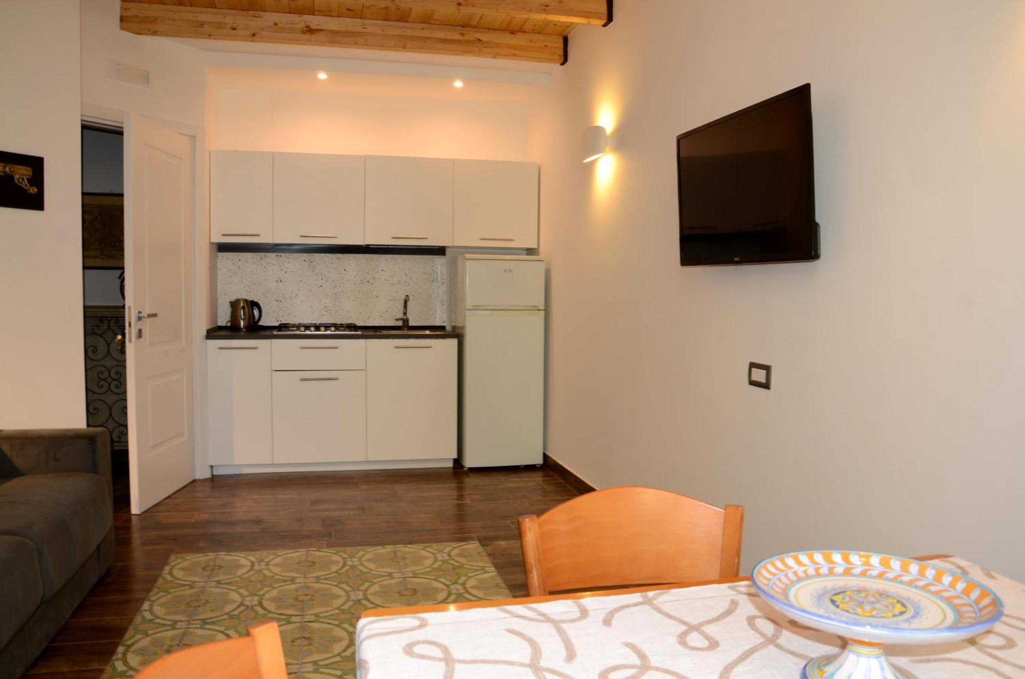 Casa Cesira Incentro Otel Napoli Dış mekan fotoğraf
